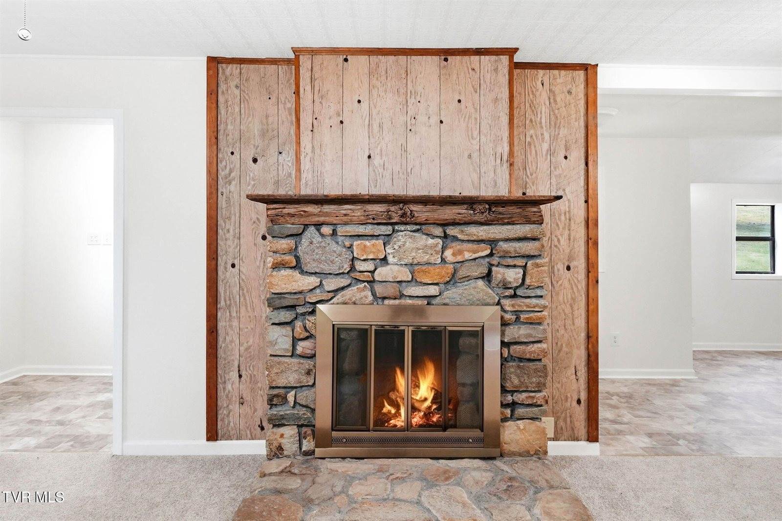 737 Lower Stone Mountain Road, Unicoi, TN 37692