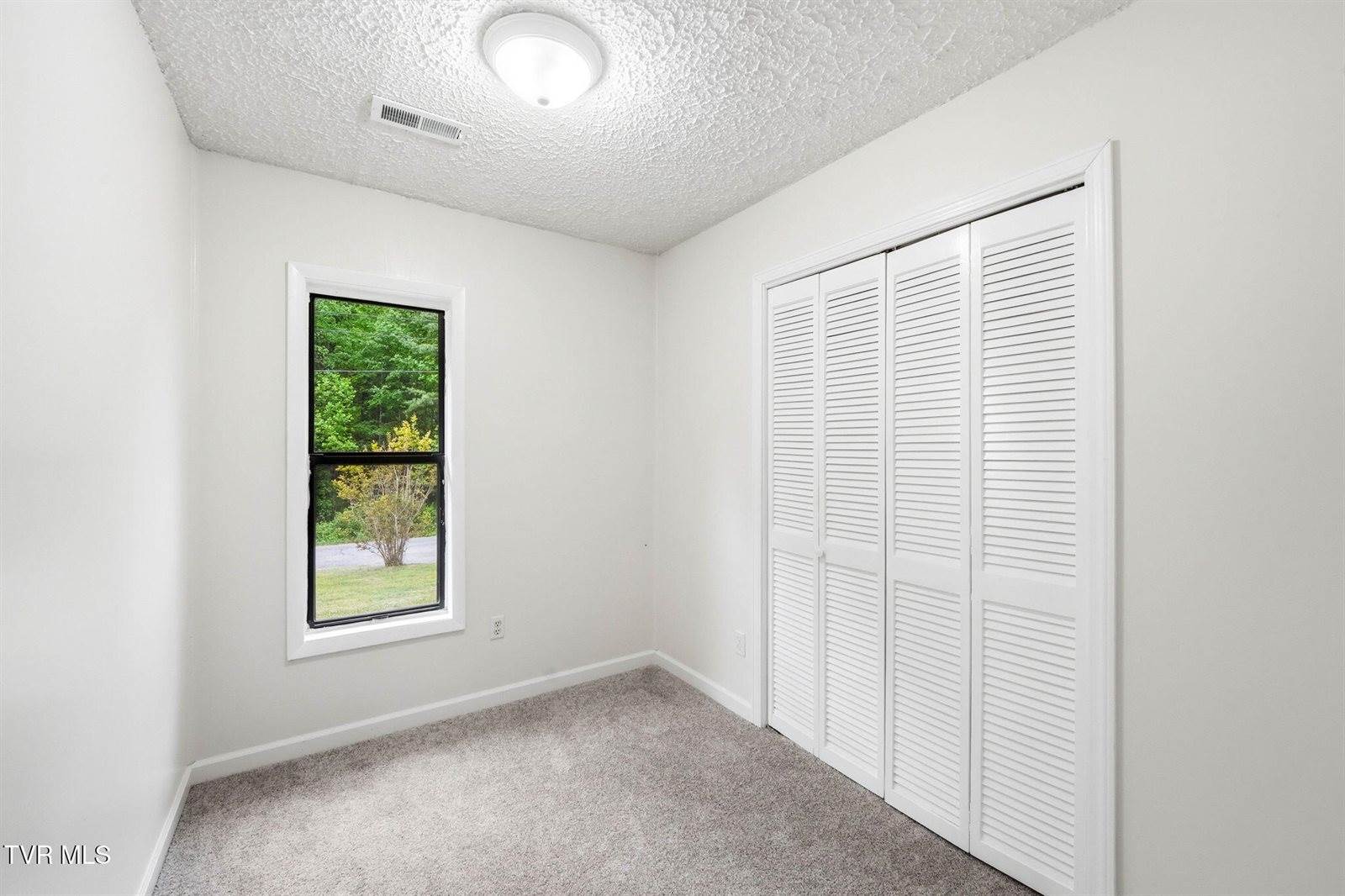 737 Lower Stone Mountain Road, Unicoi, TN 37692