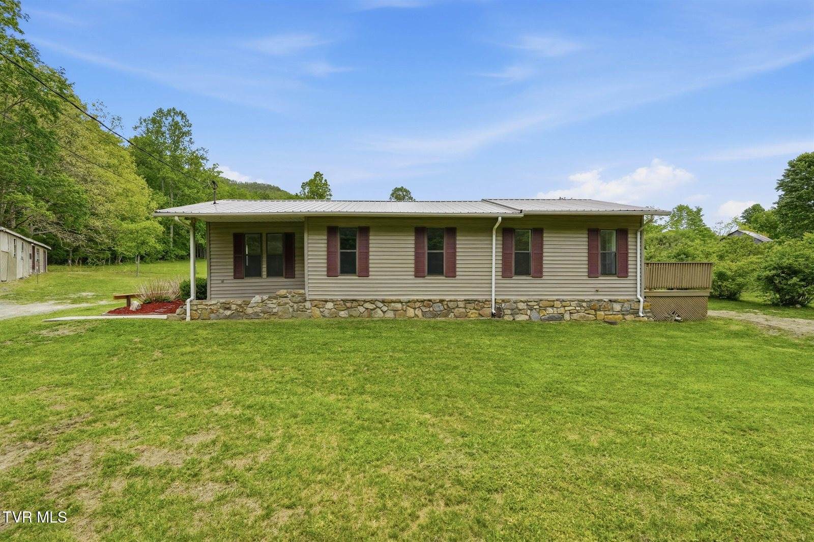 737 Lower Stone Mountain Road, Unicoi, TN 37692