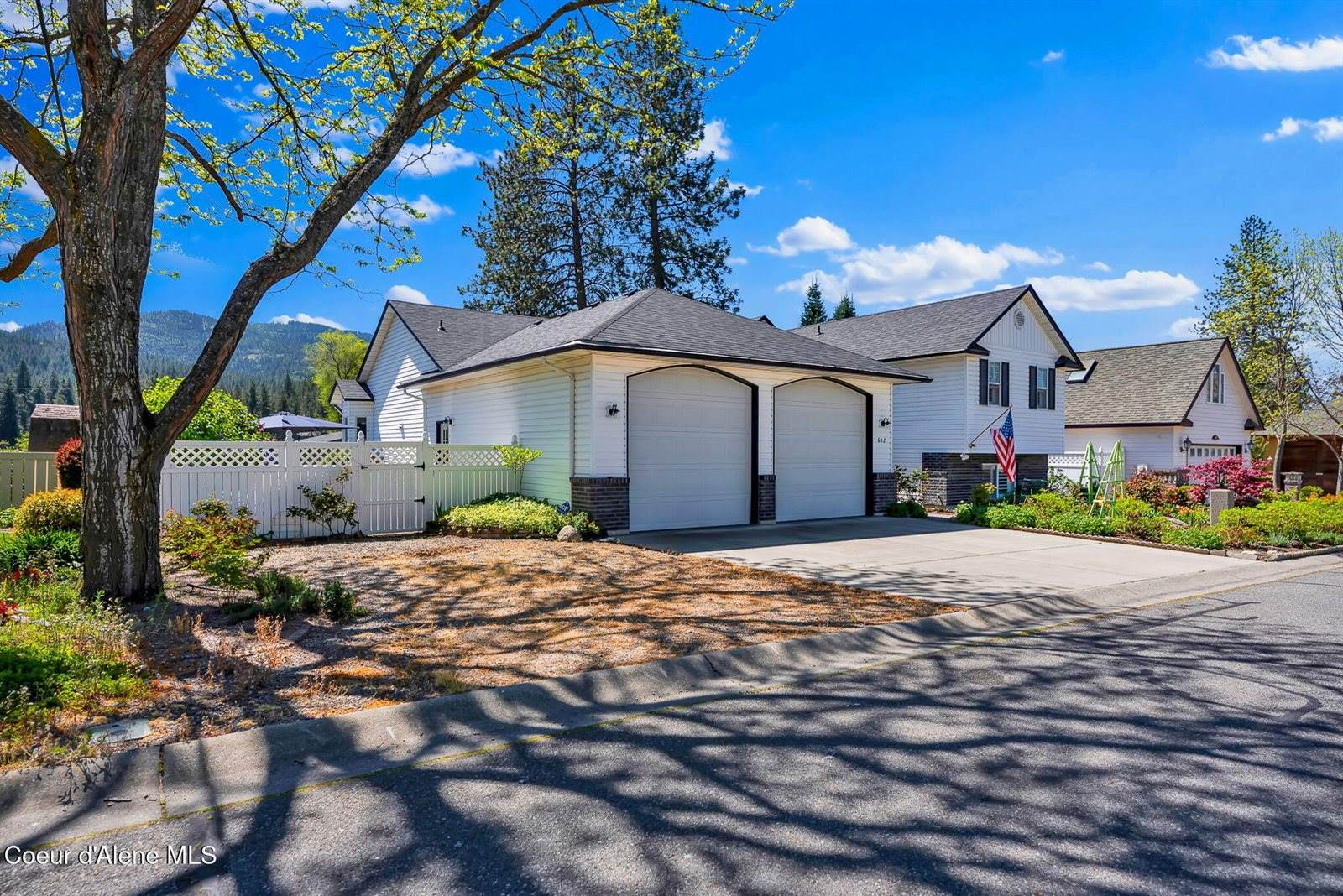 602 East Kokanee Dr, Post Falls, ID 83854