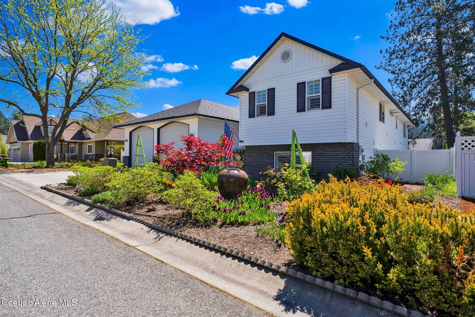 602 East Kokanee Dr, Post Falls, ID 83854