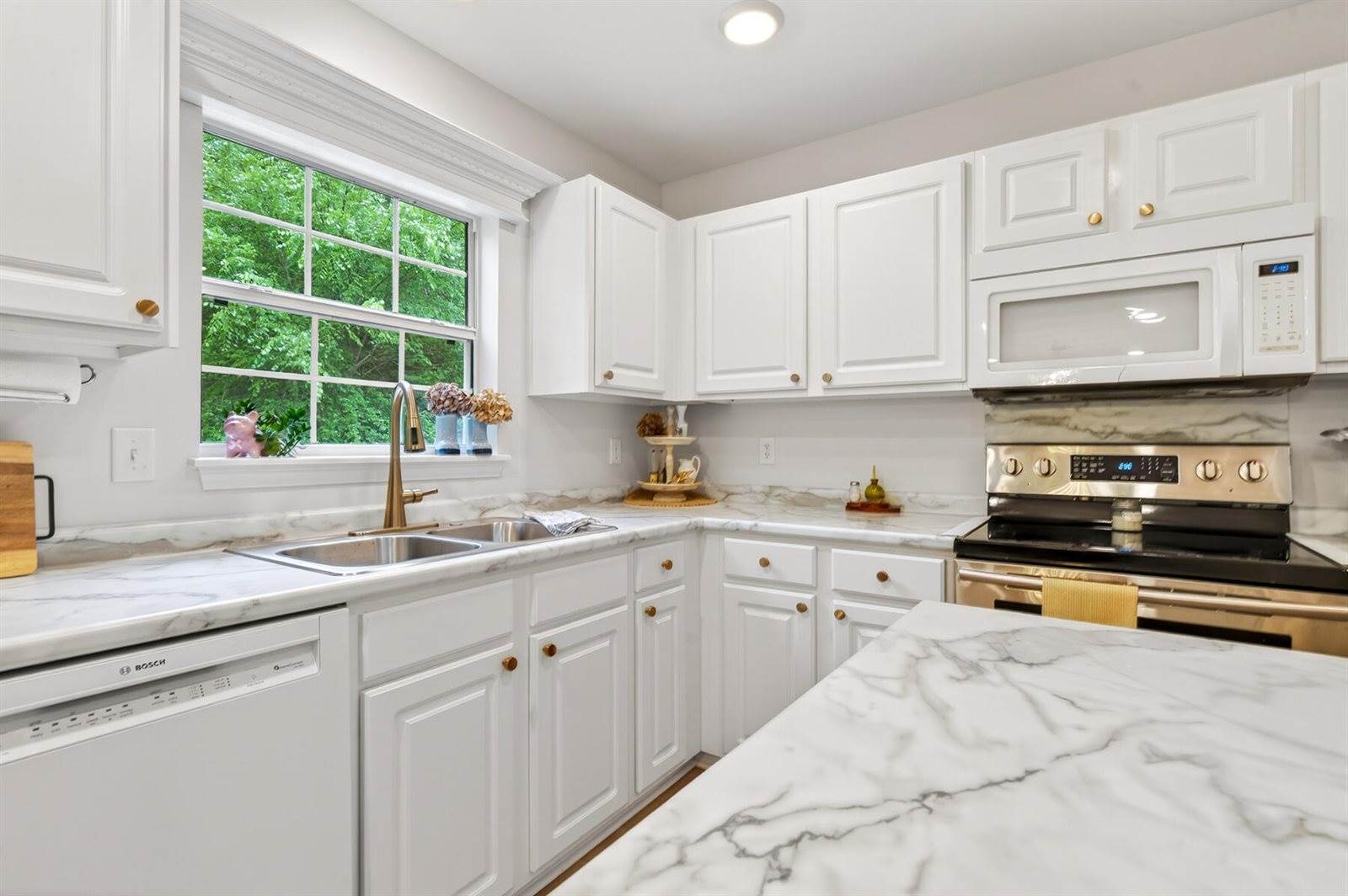 107 Broken Branch Drive, Goose Creek, SC 29445