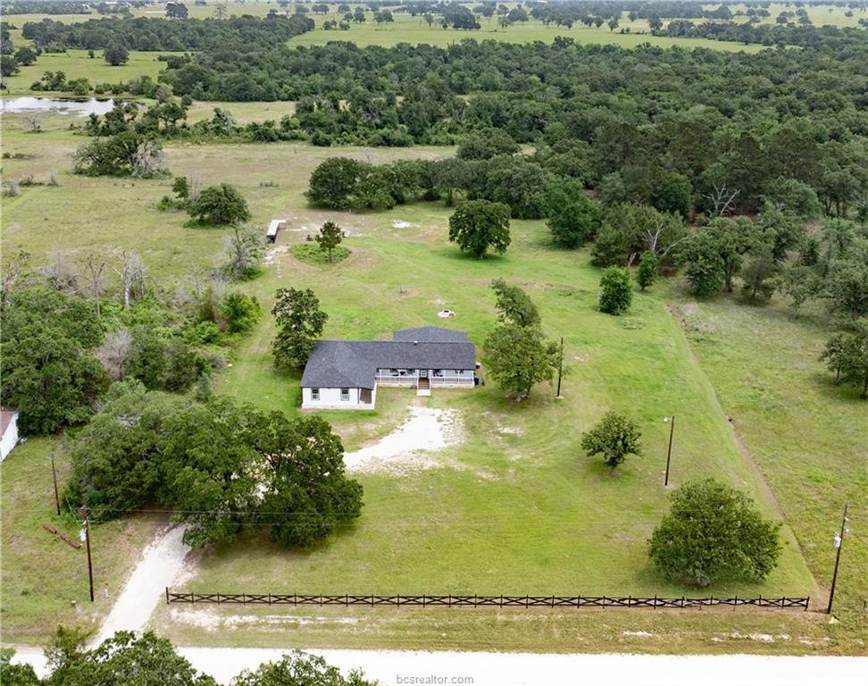 3508 Dick Barnes Loop, Bedias, TX 77831