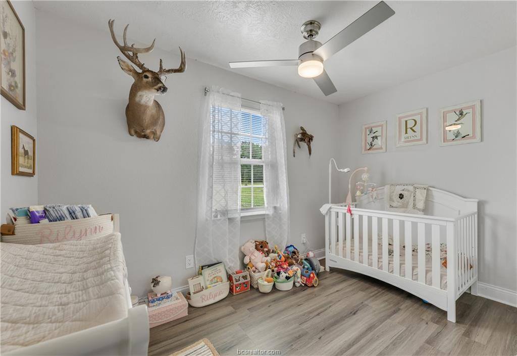 3508 Dick Barnes Loop, Bedias, TX 77831