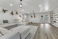 3508 Dick Barnes Loop, Bedias, TX 77831