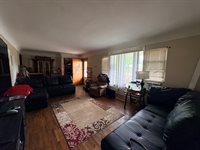 3406 Bobendick St, Saginaw, MI 48604