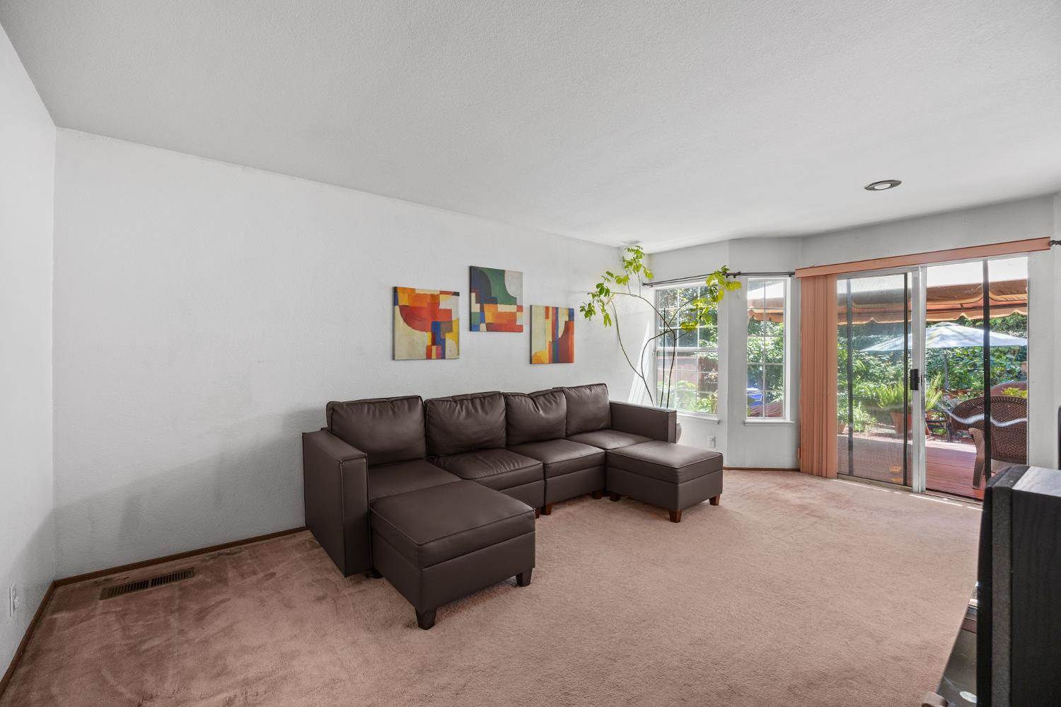 1001 Ignacio Court, Pinole, CA 94564