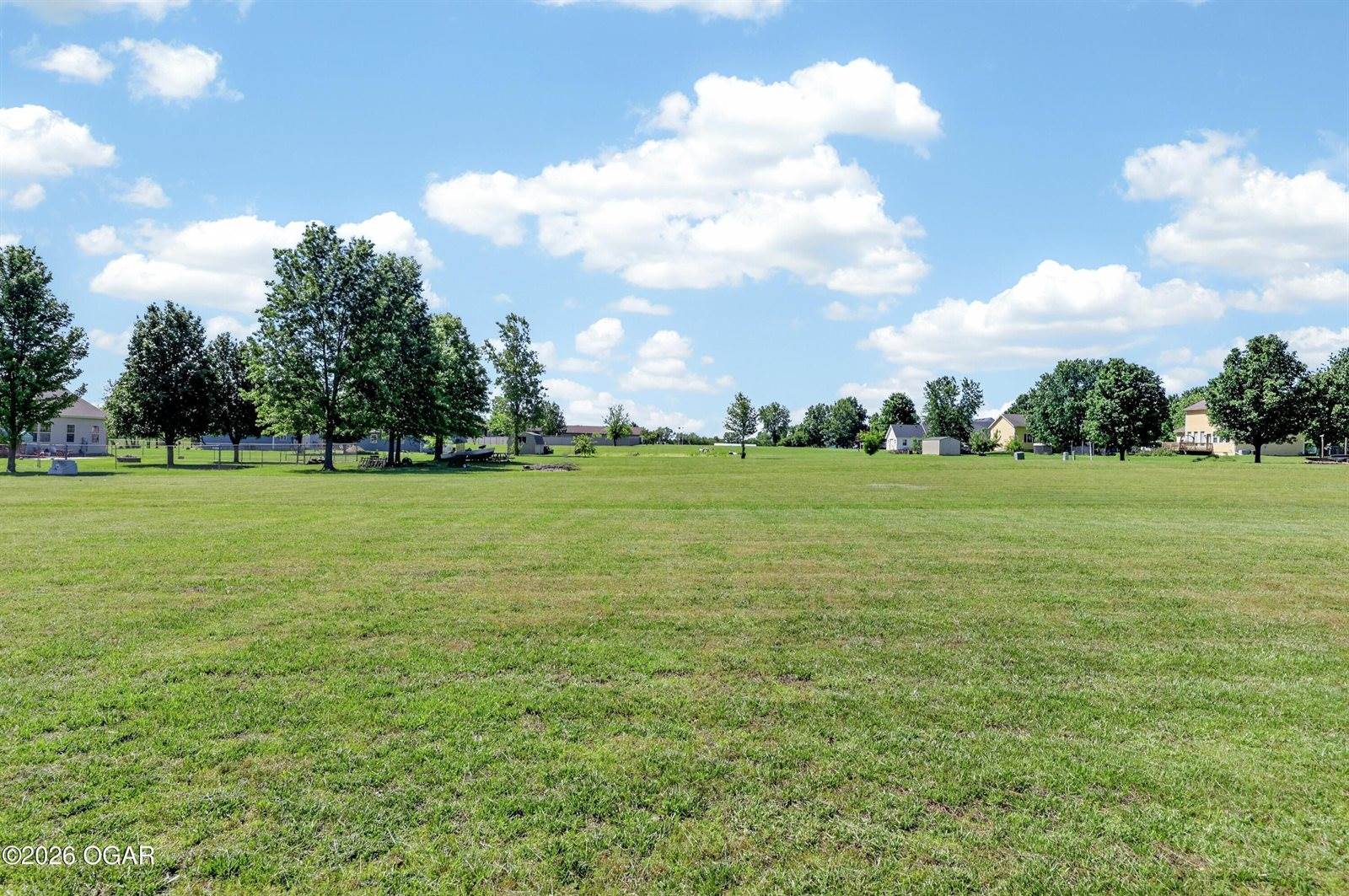 7378 NE Village Lane, Pittsburg, KS 66762