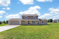 7378 NE Village Lane, Pittsburg, KS 66762