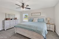 7378 NE Village Lane, Pittsburg, KS 66762