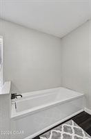 7378 NE Village Lane, Pittsburg, KS 66762