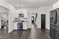 7378 NE Village Lane, Pittsburg, KS 66762