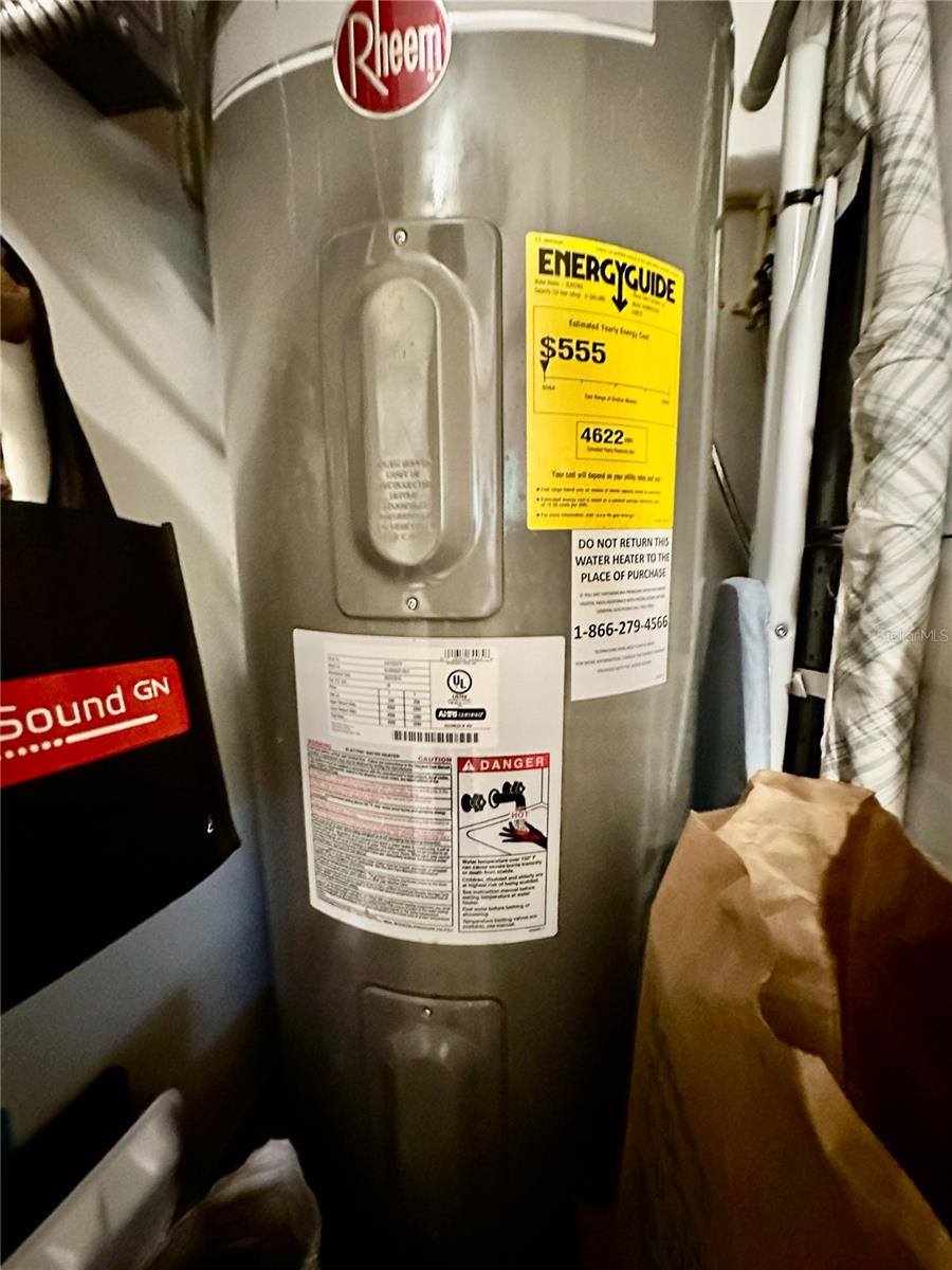 3332 Tallywood Court, Sarasota, FL 34237
