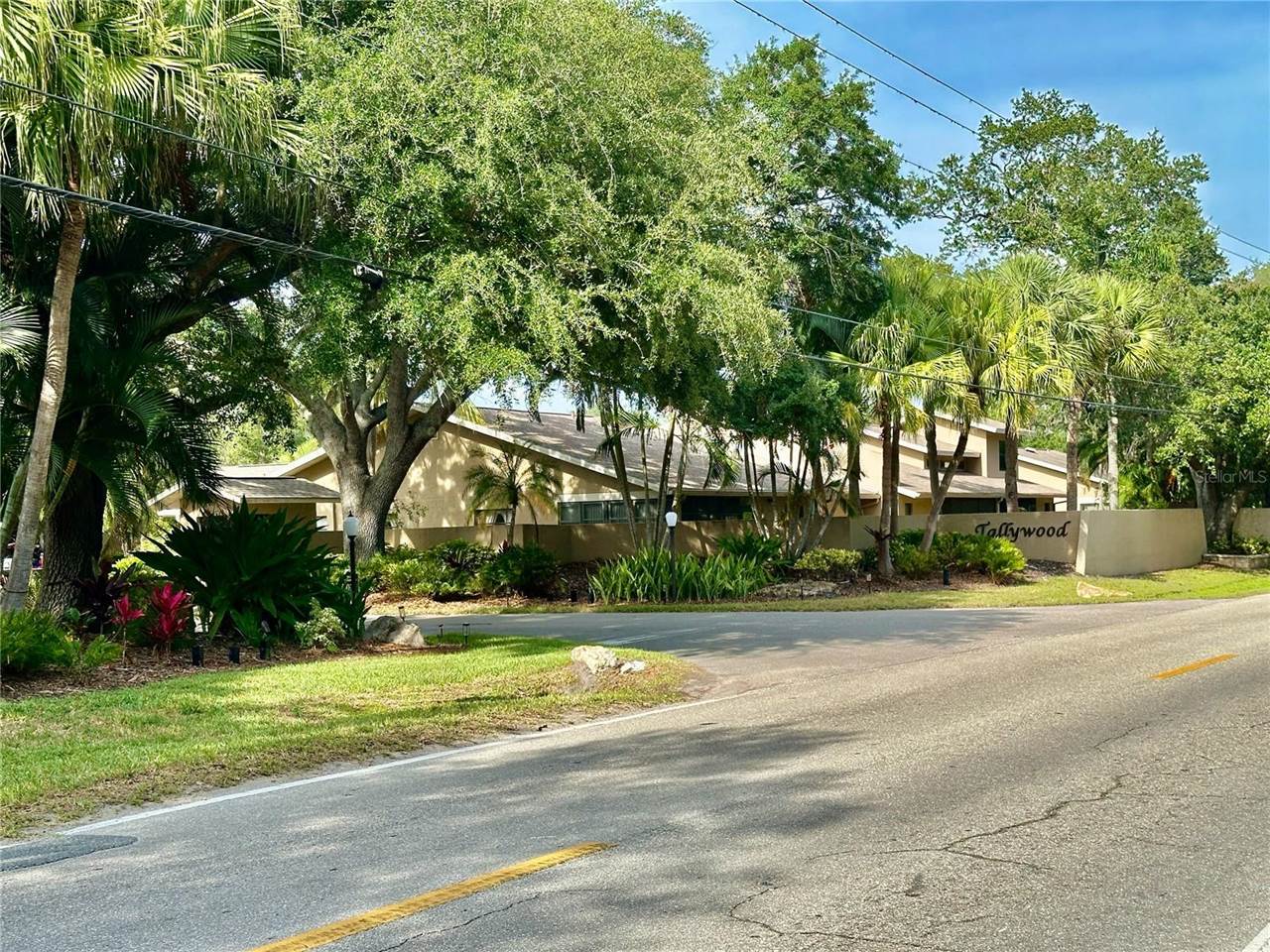 3332 Tallywood Court, Sarasota, FL 34237