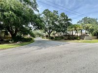3332 Tallywood Court, Sarasota, FL 34237