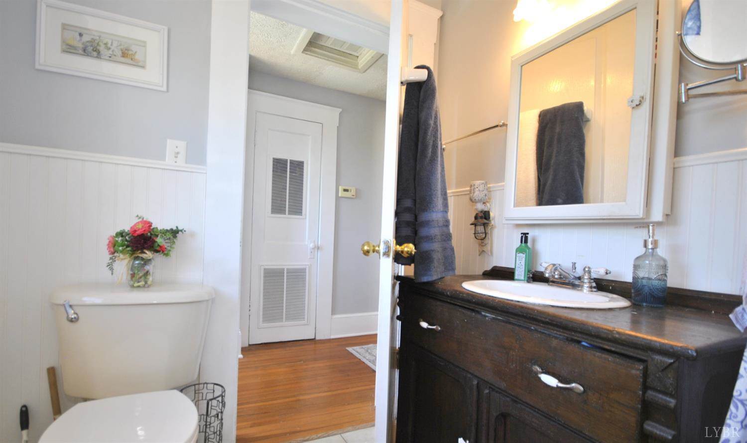 313 Yeardley Avenue, Lynchburg, VA 24501