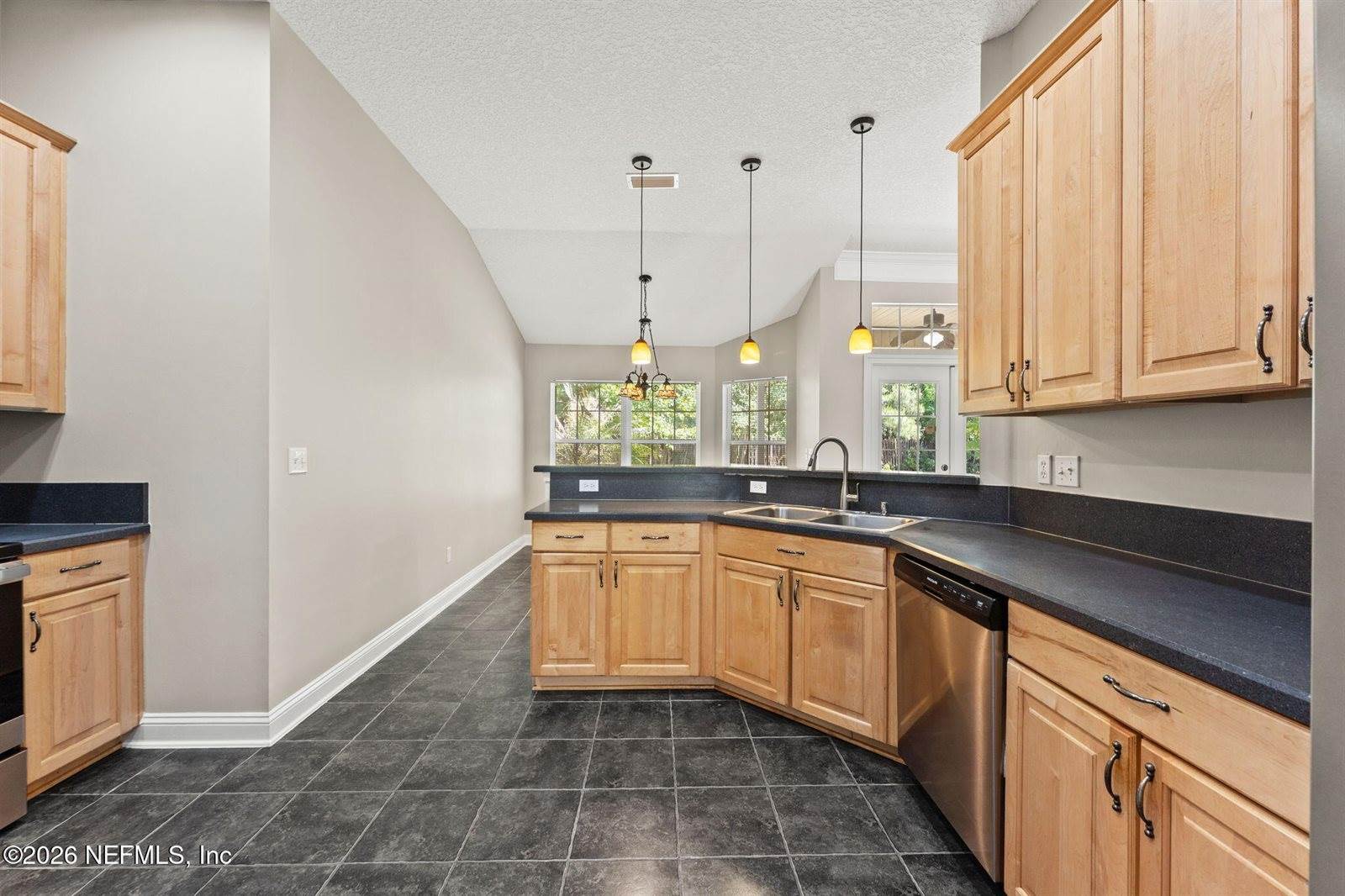 3003 Five Oaks Lane, Green Cove Springs, FL 32043