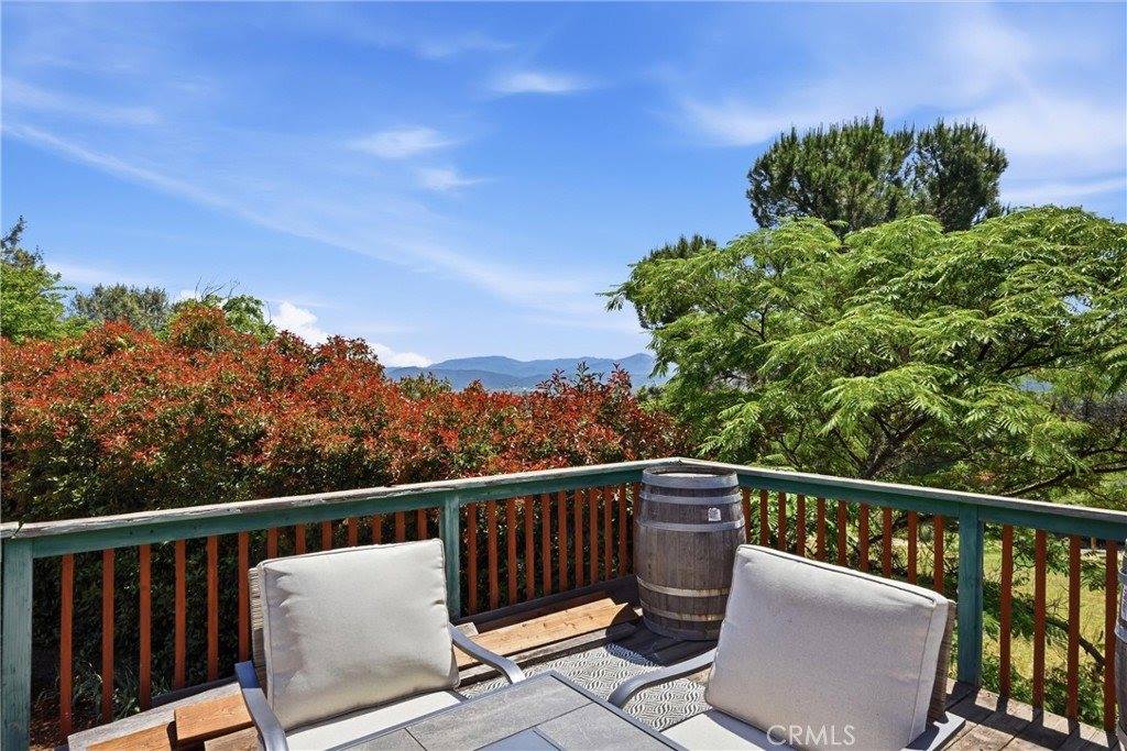 17860 Deer Hill, Hidden Valley Lake, CA 95467