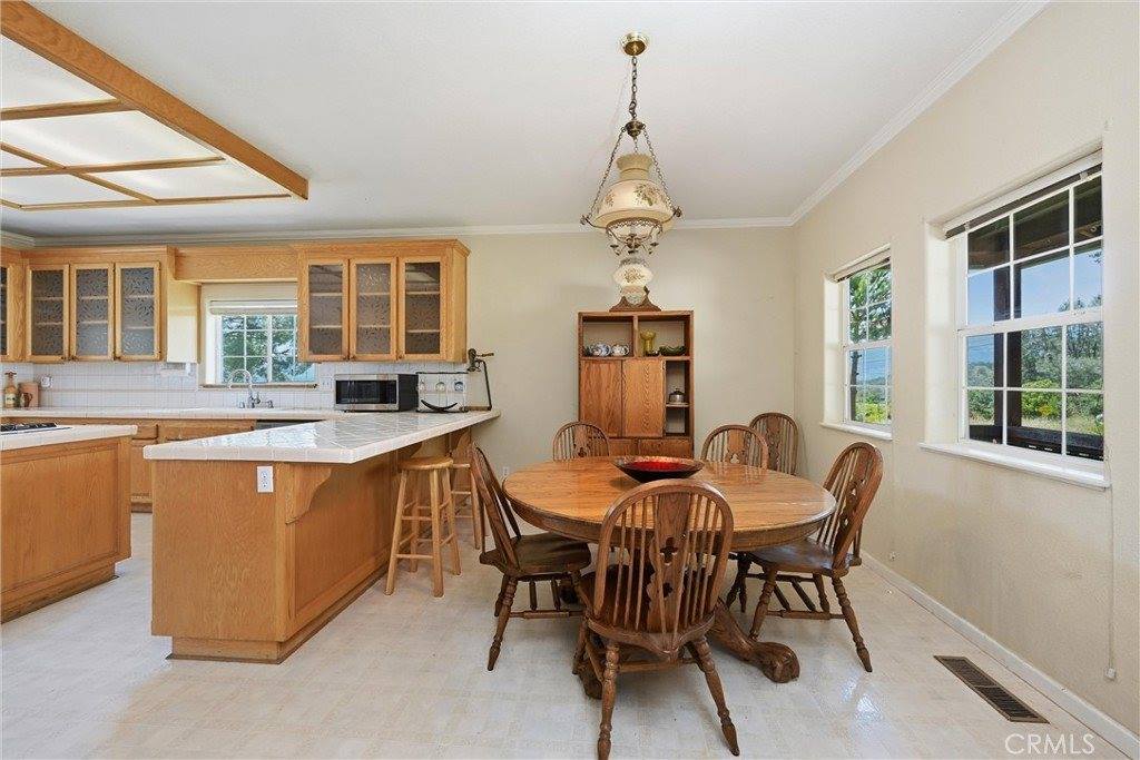 17860 Deer Hill, Hidden Valley Lake, CA 95467