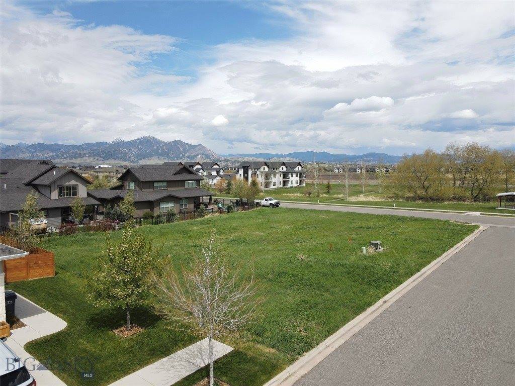 2023 Jacobs Street, Bozeman, MT 59715