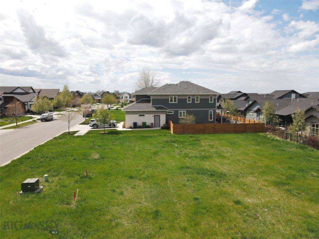 2023 Jacobs Street, Bozeman, MT 59715