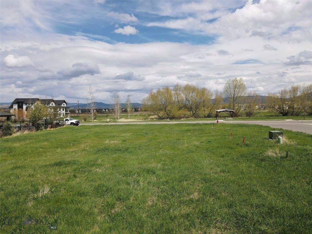 2023 Jacobs Street, Bozeman, MT 59715