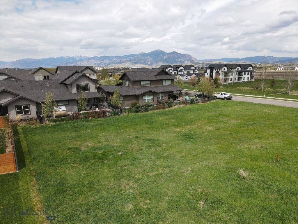 2023 Jacobs Street, Bozeman, MT 59715