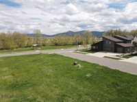 2023 Jacobs Street, Bozeman, MT 59715