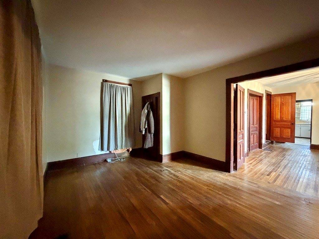 624 &1/2 Prospect St, Bucyrus, OH 44820