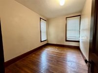 624 &1/2 Prospect St, Bucyrus, OH 44820