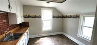 624 &1/2 Prospect St, Bucyrus, OH 44820