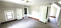 624 &1/2 Prospect St, Bucyrus, OH 44820