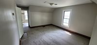 624 &1/2 Prospect St, Bucyrus, OH 44820