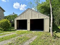 624 &1/2 Prospect St, Bucyrus, OH 44820