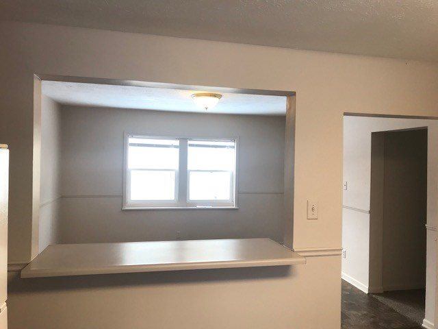 413 &1/2 Woodlawn Ave, Bucyrus, OH 44820