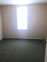 413 &1/2 Woodlawn Ave, Bucyrus, OH 44820