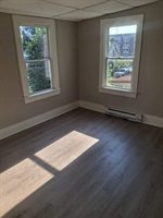 413 &1/2 Woodlawn Ave, Bucyrus, OH 44820