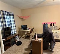 413 &1/2 Woodlawn Ave, Bucyrus, OH 44820
