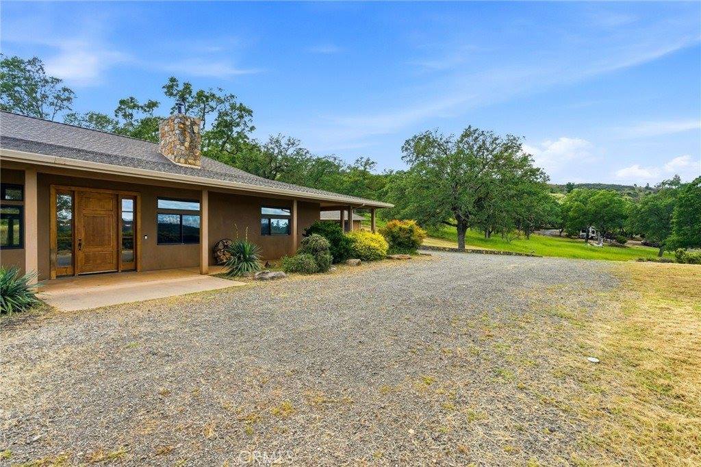 17205 Black Oak Hill, Middletown, CA 95461