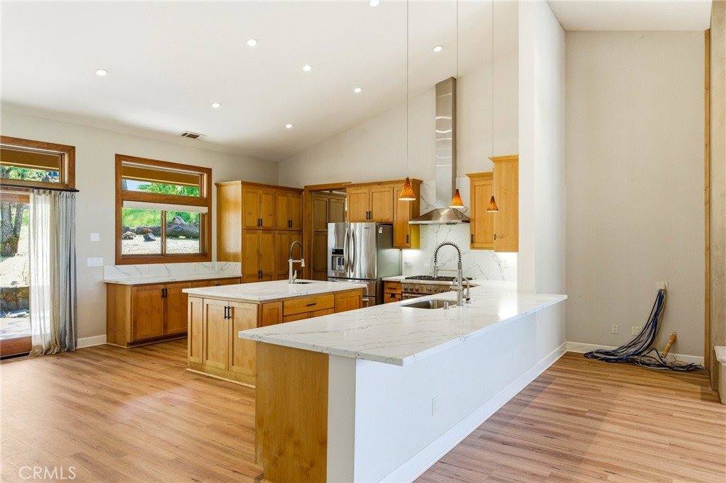 17205 Black Oak Hill, Middletown, CA 95461