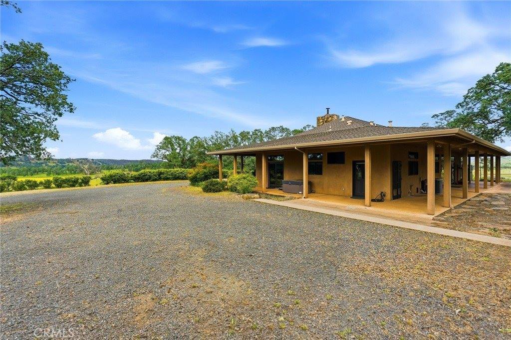 17205 Black Oak Hill, Middletown, CA 95461