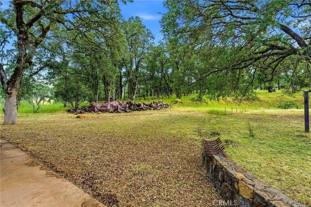 17205 Black Oak Hill, Middletown, CA 95461