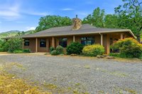 17205 Black Oak Hill, Middletown, CA 95461