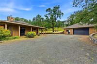 17205 Black Oak Hill, Middletown, CA 95461