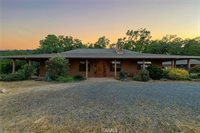 17205 Black Oak Hill, Middletown, CA 95461