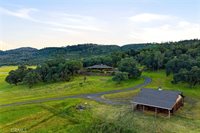 17205 Black Oak Hill, Middletown, CA 95461
