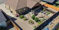 412 Barnum Drive, Phoenix, OR 97535