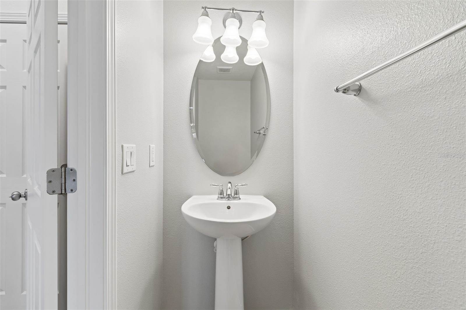4768 White Sanderling Court, Tampa, FL 33619