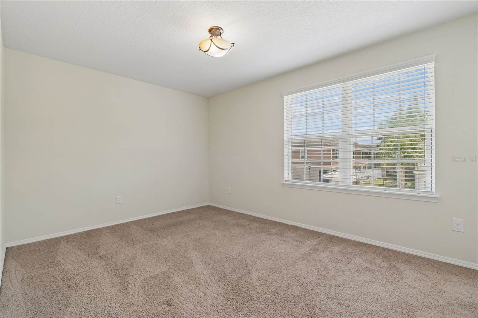 4768 White Sanderling Court, Tampa, FL 33619