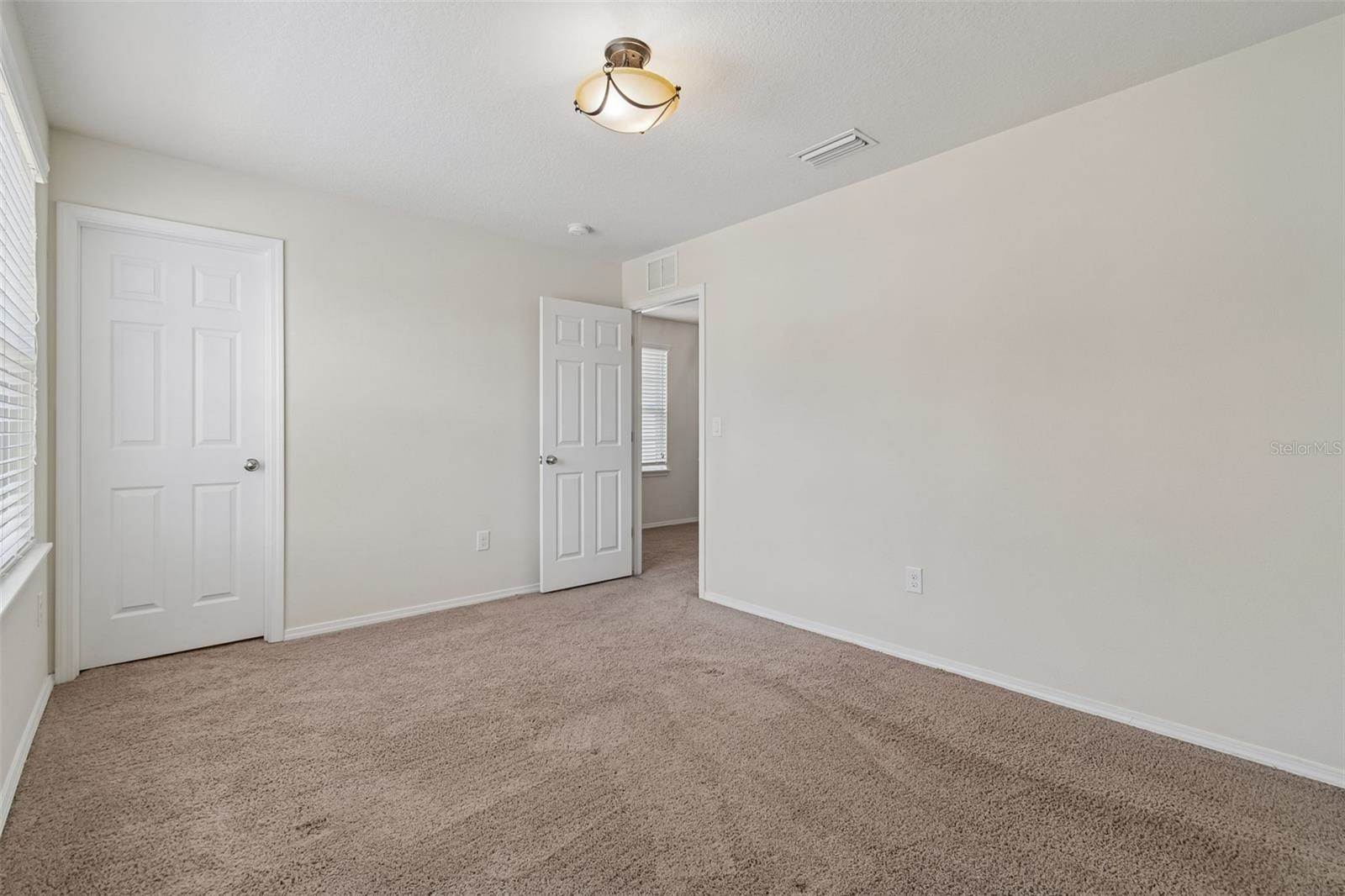 4768 White Sanderling Court, Tampa, FL 33619